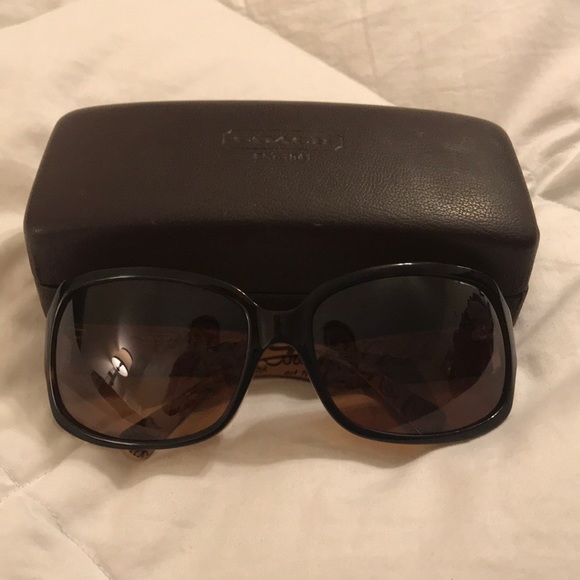 Coach sunglasses - Picture 1 of 8